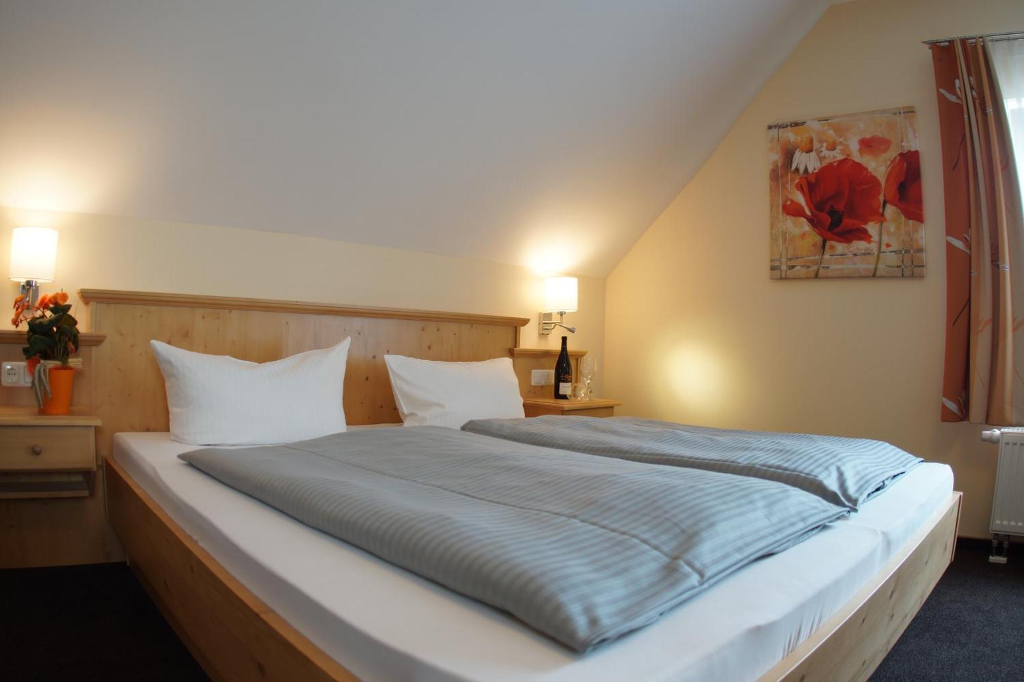 Emmering  Landhotel Graetz חדר תמונה