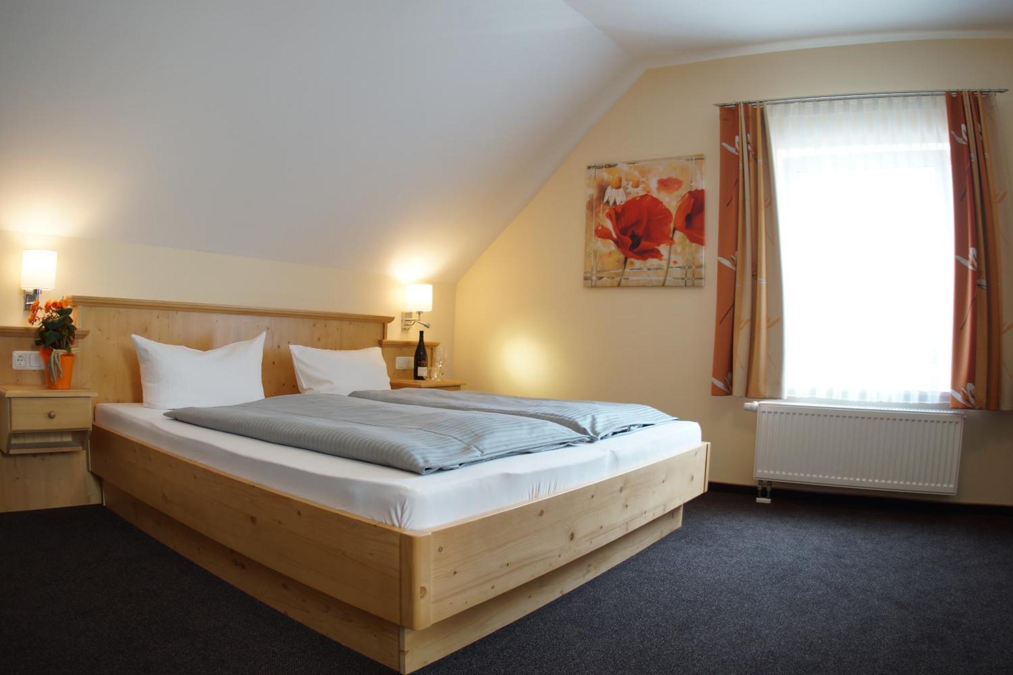 Emmering  Landhotel Graetz חדר תמונה