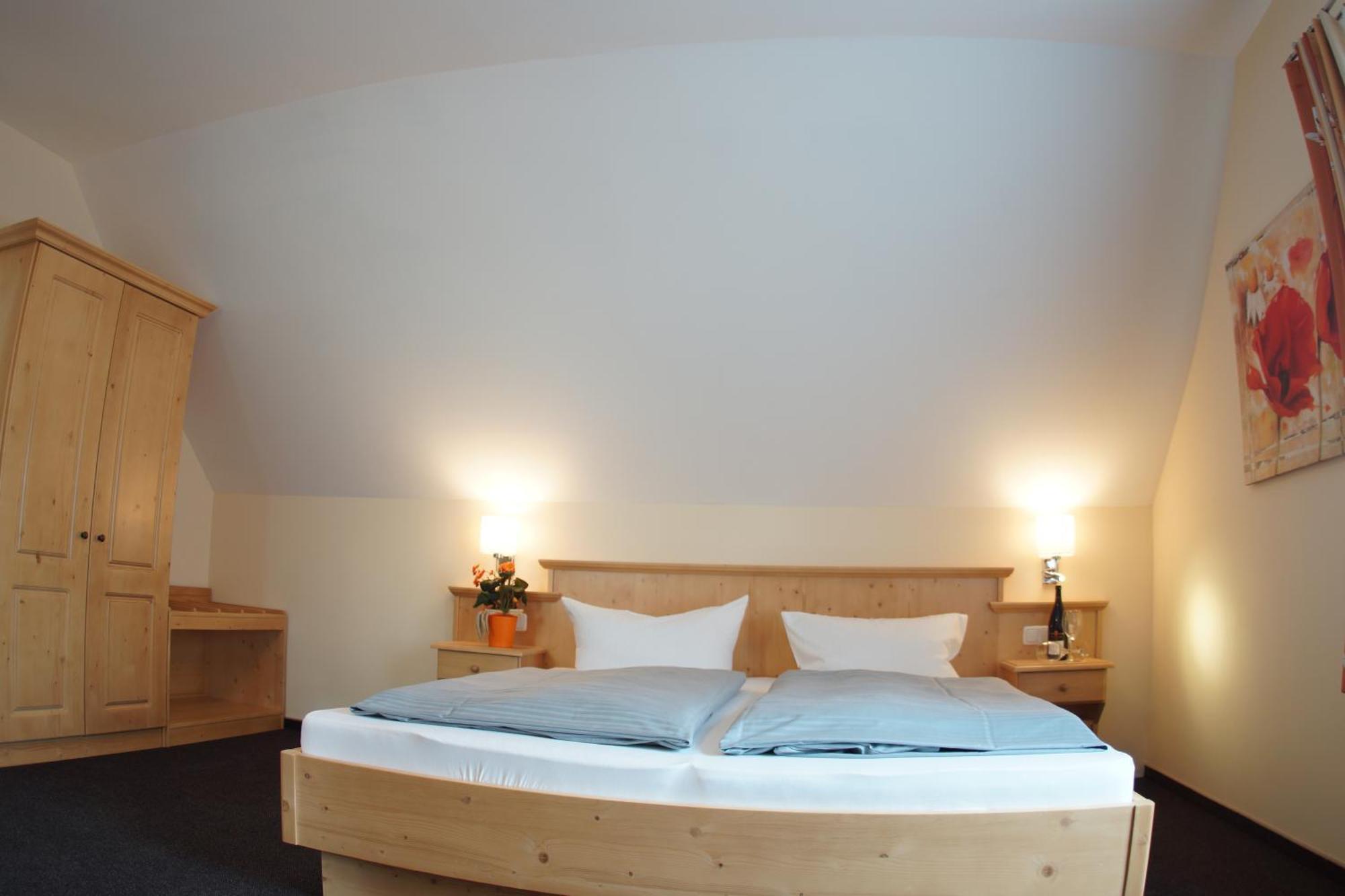 Emmering  Landhotel Graetz חדר תמונה