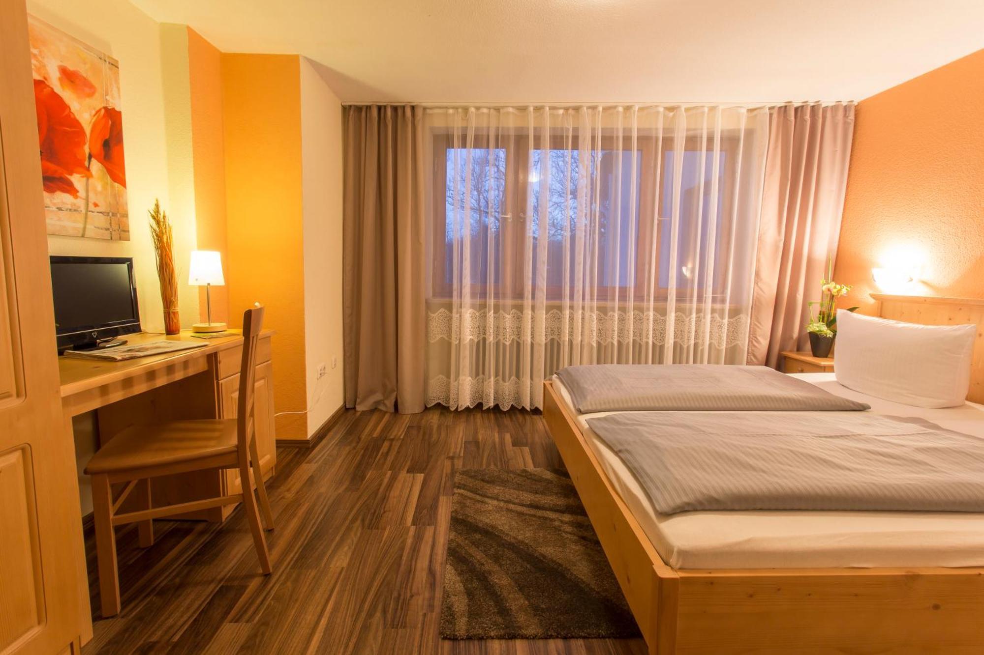 Emmering  Landhotel Graetz חדר תמונה